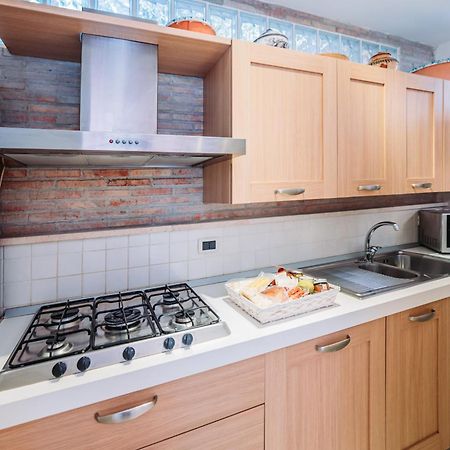 Private Villa At Villa Al Duomo 陶尔米纳 外观 照片