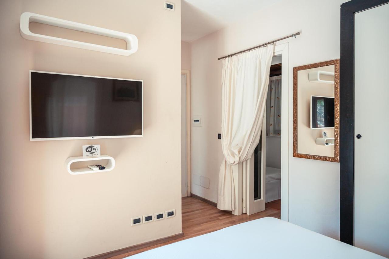 Private Villa At Villa Al Duomo 陶尔米纳 外观 照片