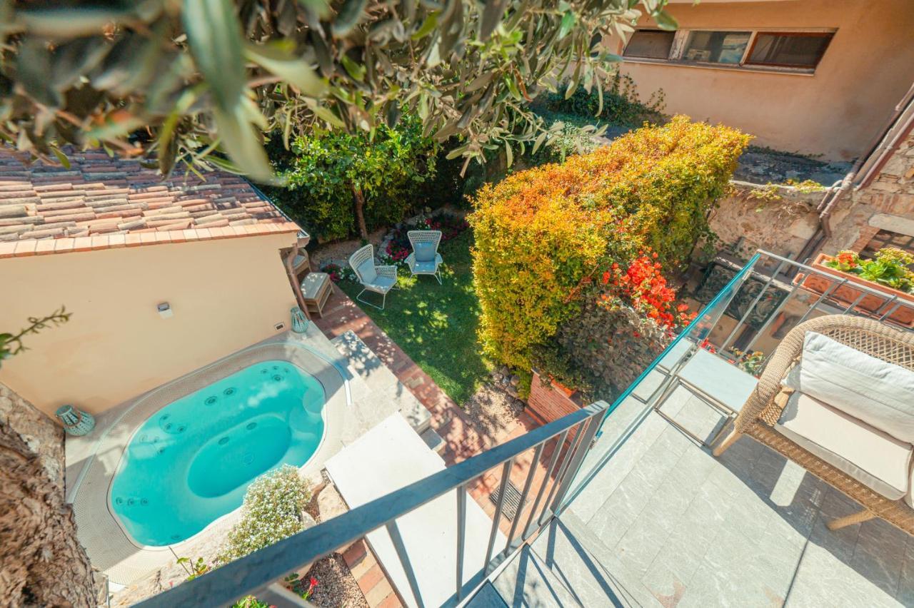 Private Villa At Villa Al Duomo 陶尔米纳 外观 照片